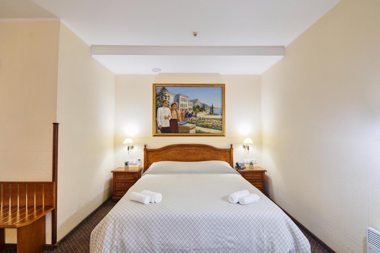 Art Hotel Academy Dnipro Dış mekan fotoğraf